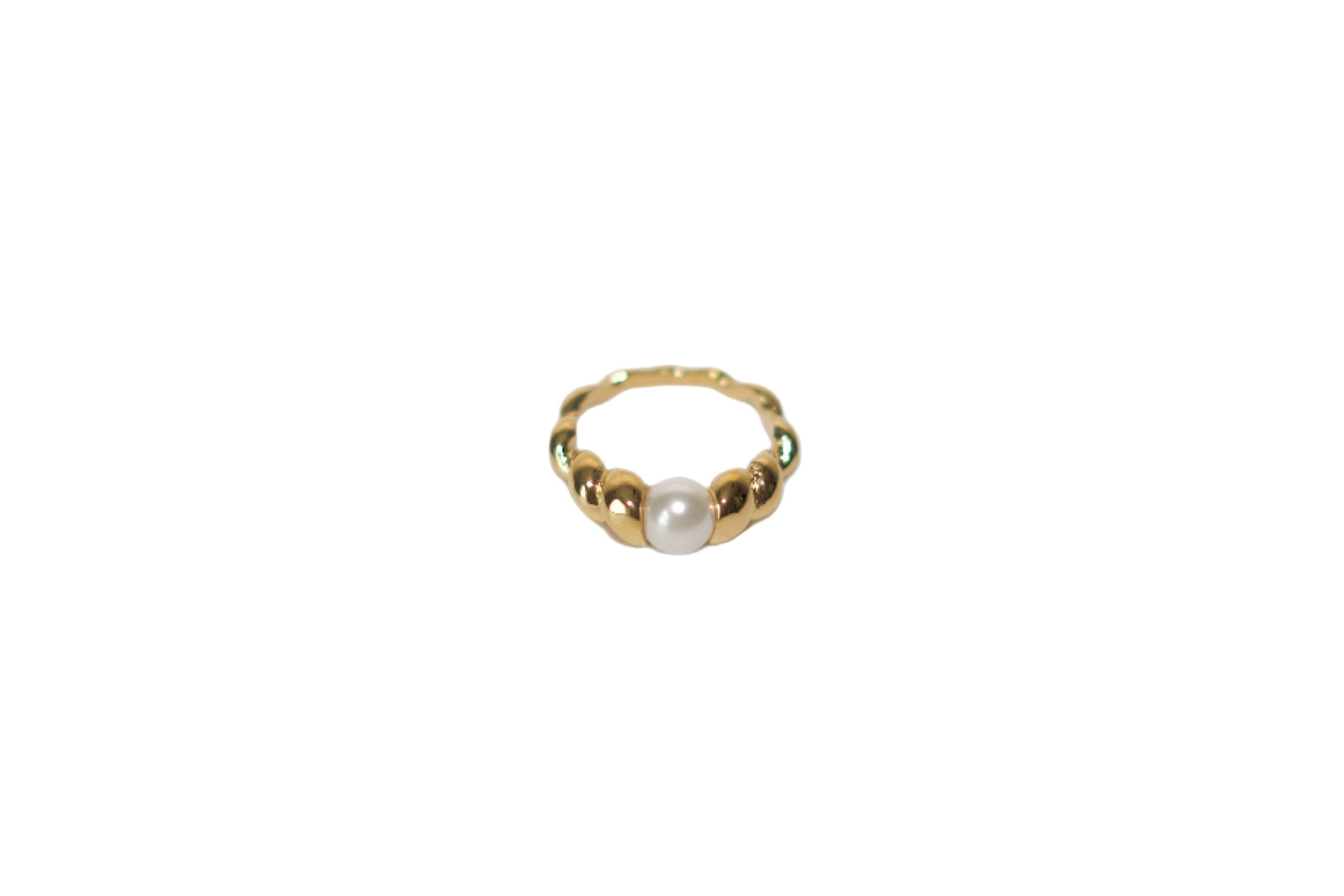 Golden Pearl Wave Ring